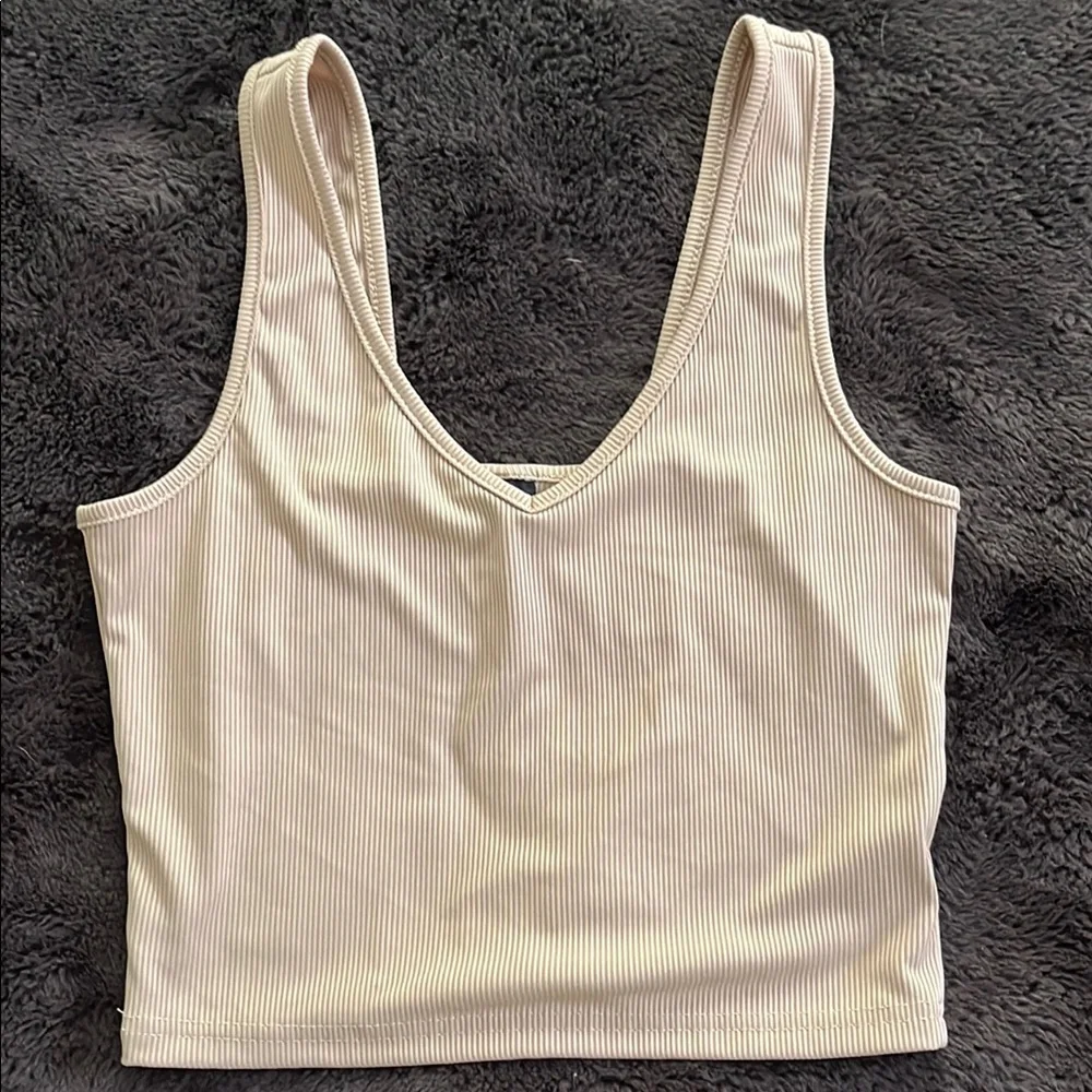 SHEIN ribbed tank top! - Picture 1 of 3